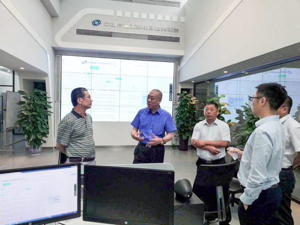  公司黨委書記崔培軍在北京與中國兵工物資集團領(lǐng)導(dǎo)舉行商務(wù)會談