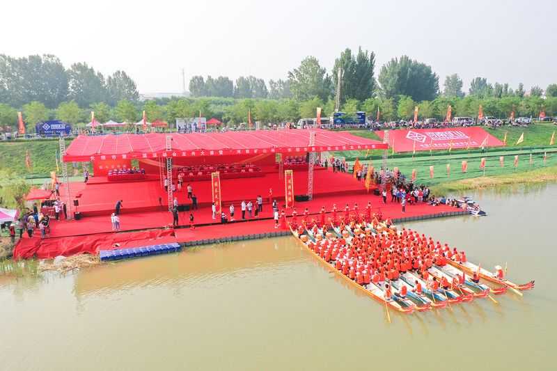 長(zhǎng)垣市**屆運(yùn)動(dòng)會(huì)龍舟賽暨“河南礦山杯”長(zhǎng)垣市第三屆全民龍舟大賽激情開(kāi)賽！